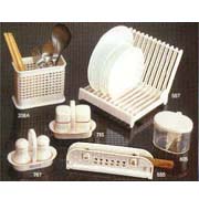 Plastic Kitchenware (Kunststoff-Geschirr)