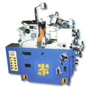 Centerless grinding machine CF-12B (Rectifieuse centerless CF-12B)