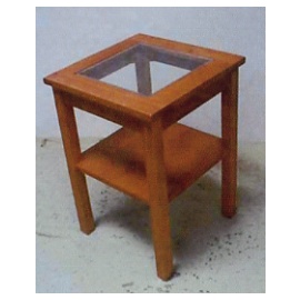 Square Table (Square Table)