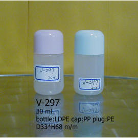 Plastic bottle container (Kunststoff-Flasche Container)