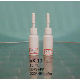 Plastic bottle container (Une bouteille de plastique contenant)