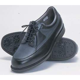 shoe, golf shoe, sport shoe (chaussures, chaussures de golf, chaussures de sport)