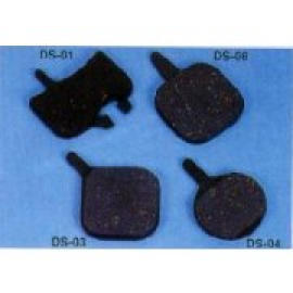 brake pads (plaquettes de frein)