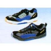 shoes (shoes)