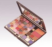 Make Up Kit (Make Up Kit)