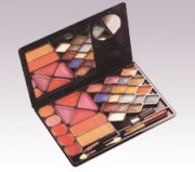 Make Up Kit (Make Up Kit)