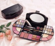 Make Up Kit (Make Up Kit)