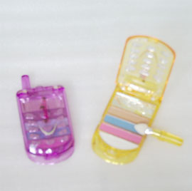 Eyeshadow Kit / Lip Gloss Kit (Eyeshadow Kit / Lip Gloss Kit)