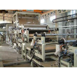 LAMINATING MACHINE (MACHINE DE STRATIFICATION)