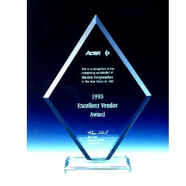 crystal trophy (trophée en cristal)