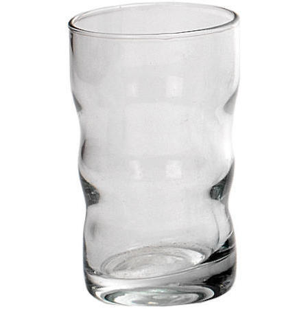 glass tumbler,glassware,tableware,tabletop (verre d`eau, de la verrerie, vaisselle, table)