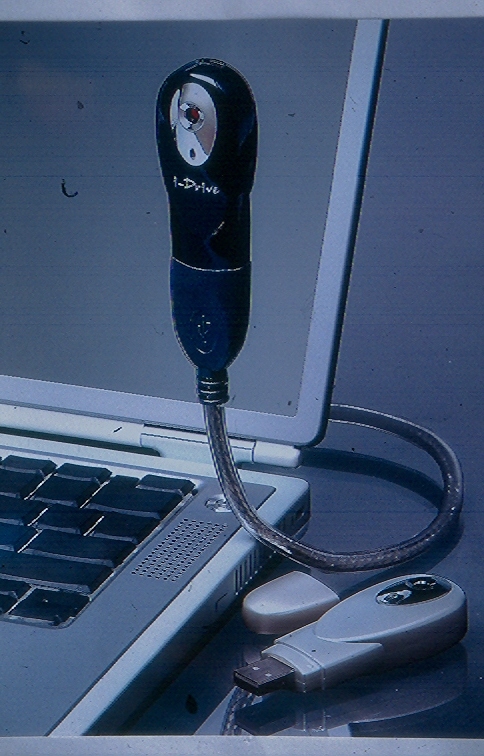 USB 2.0 Flash Disk Plus PC Camera