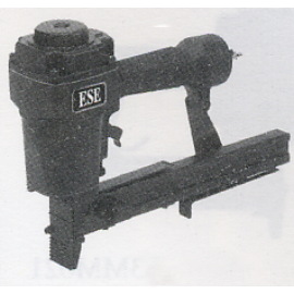 AIR STAPLERS (AIR HEFTKLAMMERN)