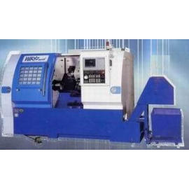 CNC Lathe (CNC-Drehmaschine)