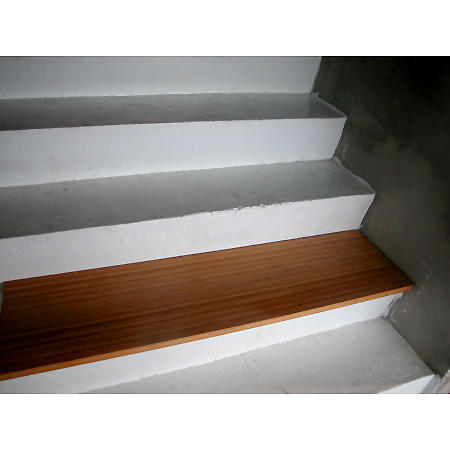 Bamboo staircase step