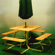 Picnic Table (Пикник таблице)