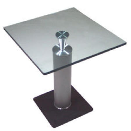 table (table)