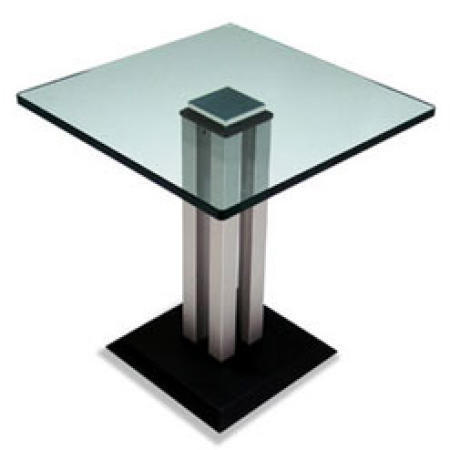 table (table)