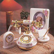 8917-Set Classic Procelain Telephone Gift Set (8917-Set Classic Porcelaine Téléphone Gift Set)