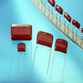 Metallized Polyster Film Capacitor: P=5mm / 7.5mm (Металлизированная Polyster пленочных конденсаторов: P = 5mm / 7.5mm)