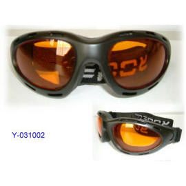 Goggle