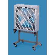 Adjustable And Movable Cooling Fan (Réglable et mobile ventilateur de refroidissement)