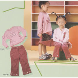 Mädchen und Knaben Oberbekleidung, Kindermode, kid`s wear, Bekleidungs-, linger (Mädchen und Knaben Oberbekleidung, Kindermode, kid`s wear, Bekleidungs-, linger)