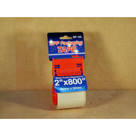 Clear Tape with a simple dispenser (Clear Tape avec un distributeur simple)
