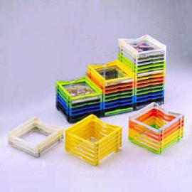 DIY CD Rack in Colorful Design (DIY CD-Rack in bunten Design)