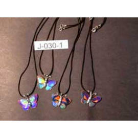metal necklace ornament (metal necklace ornament)