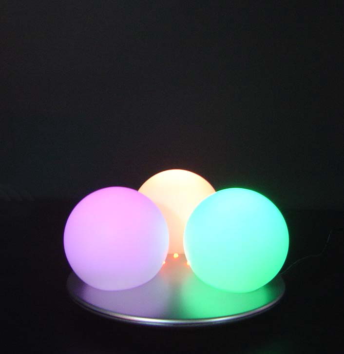 Color-Morphing Accent Lighting (Color-Morphing Accent Beleuchtung)