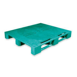 plastic pallet (пластиковые поддоны)