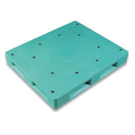 plastic pallet (Palette en plastique)