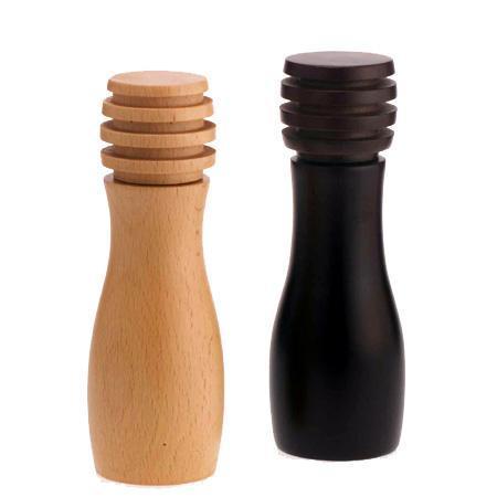SECTION Spice grinder,salt,pepper mill,table top,kitchen accessories (SECTION Spice grinder,salt,pepper mill,table top,kitchen accessories)