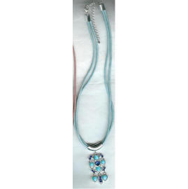 NECKLACE (COLLIER)