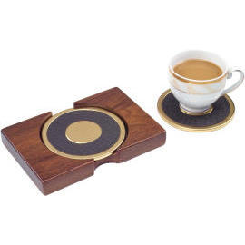 Walnut coaster holder w/2 brass coasters (Noyer titulaire coaster w / Coasters 2 Brass)