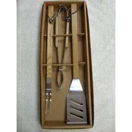 BBQ SET/BARBECUE TOOL (BBQ SET/BARBECUE TOOL)