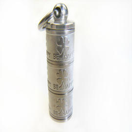 Mini Perfume Bottle Pendant / Essential Oil Bottle Necklace in Stainless Steel (Mini bouteille de parfum pendentif / Huile Essentielle Bouteille Collier en acie)