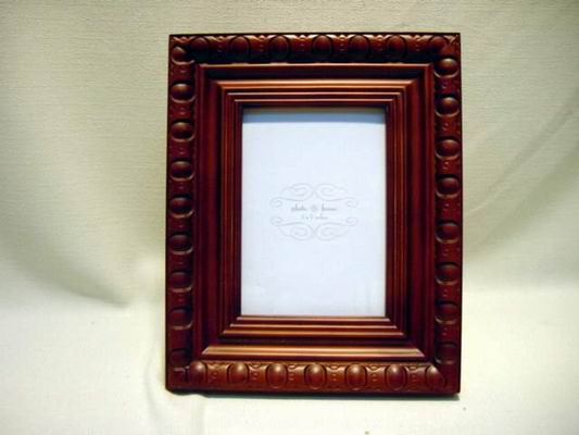 Wooden Photo Frame (Деревянная рамка для фотографий)