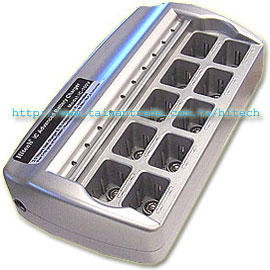 HITECH iC-109V ADVANCED BATTERY CHARGER (IC HITECH-109V ADVANCED CHARGEUR BATTERIE)