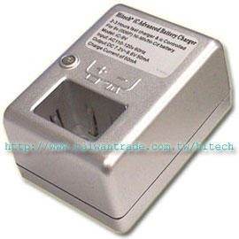 HITECH iC-9V ADVANCED BATTERY CHARGER (IC HITECH-9V ADVANCED CHARGEUR BATTERIE)