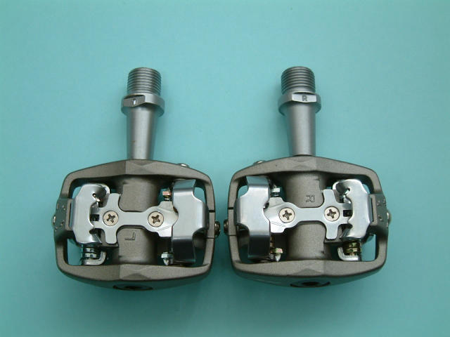 bicycle treadle,PEDALS,bicycle part (bicycle treadle,PEDALS,bicycle part)