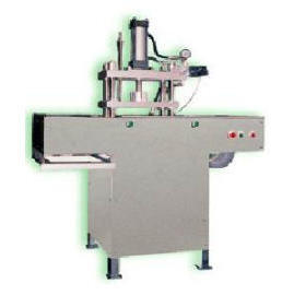 POWDER COMPRESSING MACHINES FOR COSMETICS (POUDRE DE COMPRESSION MACHINES POUR LA COSMETIQUE)