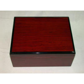 Cigar Humidor (Cigar Humidor)