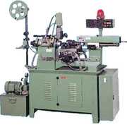 Type 32R Double spindle microcomputer-instructed oil-pressure auto-bench lathe (Typ 32R Doppelspindel Mikro-beauftragte Öldruck-auto-Bank-Drehmaschine)
