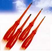 1000V insulated screwdrivers (Отвертки до 1000V)
