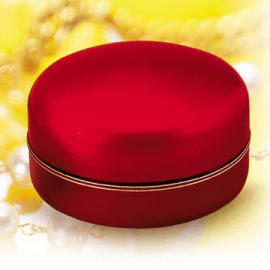 Pearl color cosmetic container (Perle de couleur contenant des cosmétiques)
