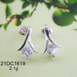 Earrings (Серьги)