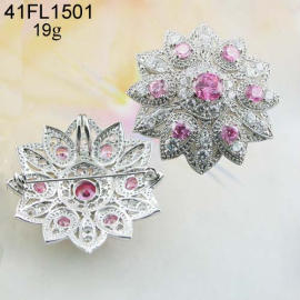 Brooch (Broche)