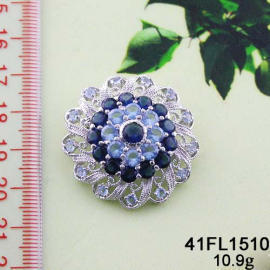 Brooch (Broche)